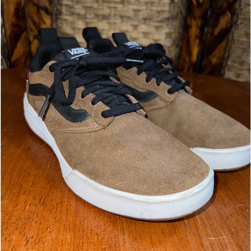 Vans ultra range - Picture 1 of 6